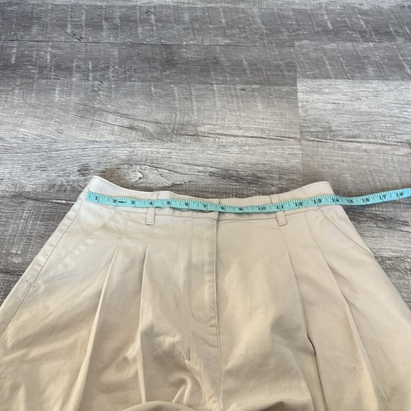 ASOS Pleated Shorts - Picture 7 of 7